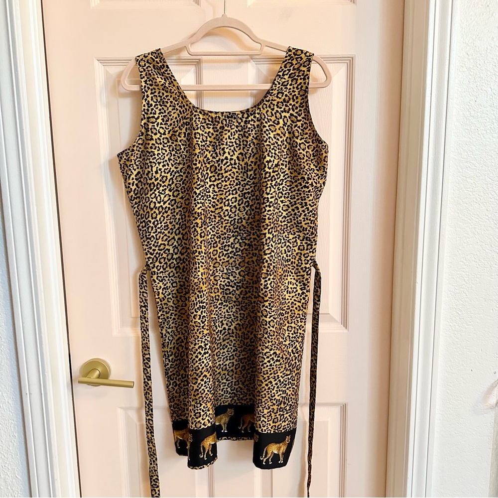 Lightweight leopard print Rima dress